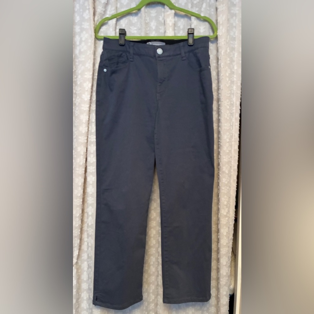 Wit and Wisdom straight leg pants - Picture 4 of 4